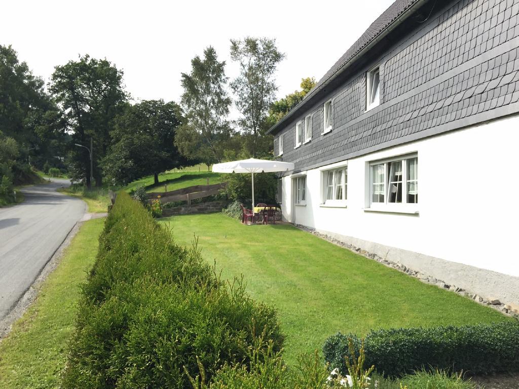 Ferienbauernhof Familie Stratmann Apartment Eslohe Exterior photo